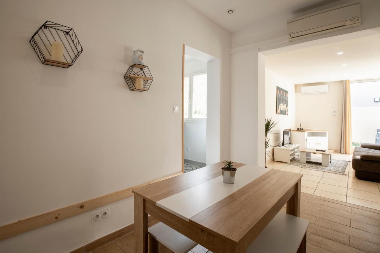 Appartement Avec Piscine Avignon Exterior foto